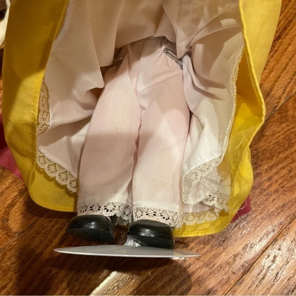 Vintage Snow White 9